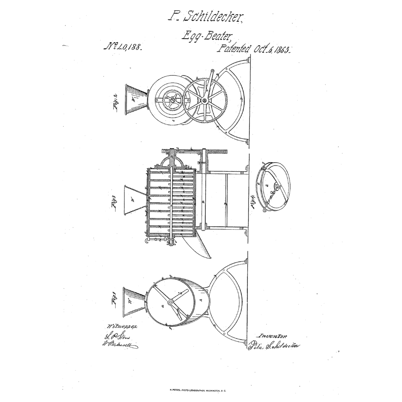 Comb-Cylinder Egg Beater: Bars Turn Between Fixed Arms