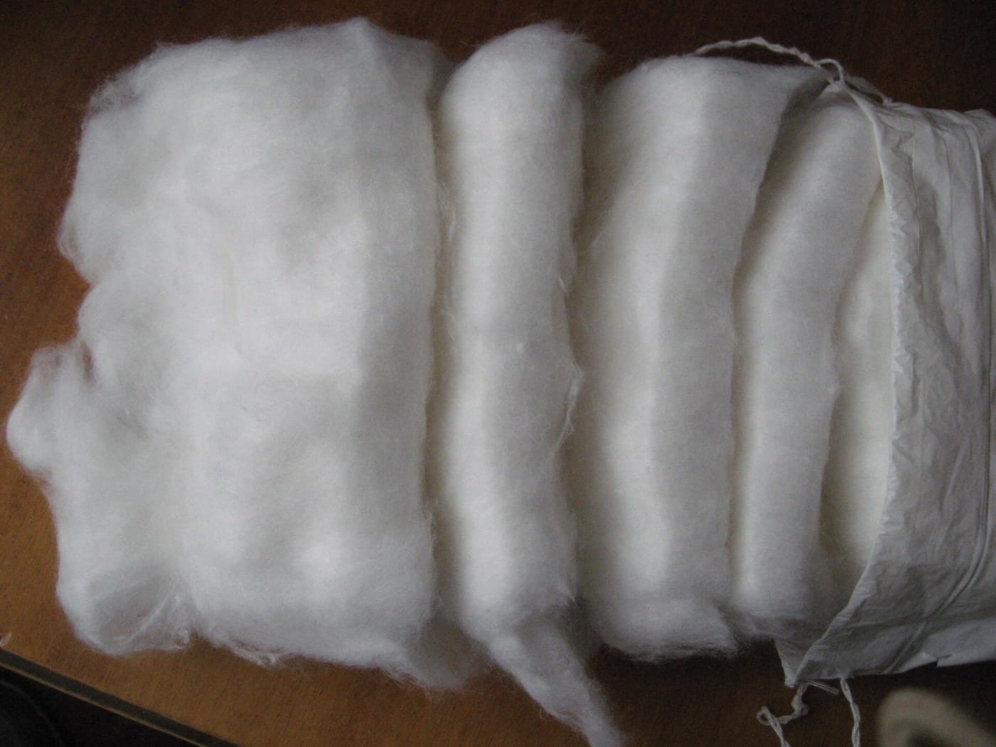 Cotton Wool: Lint Scoured, Bleached and Carded