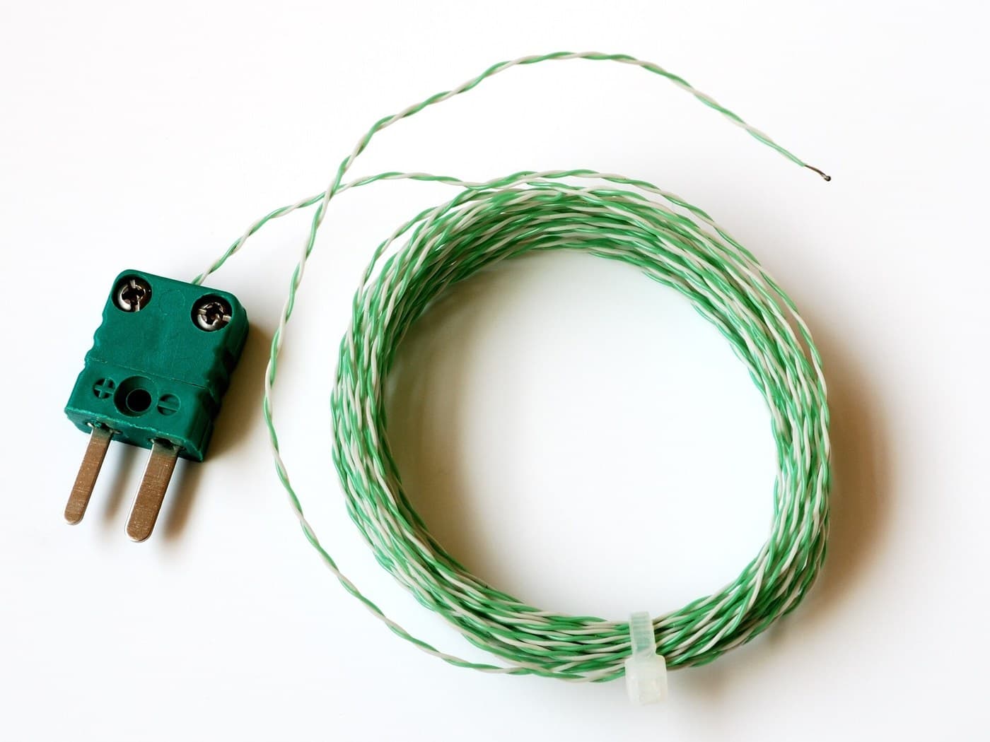 Measuring High Temperature: Thermocouples, Pyrometers, and What Each Lies About