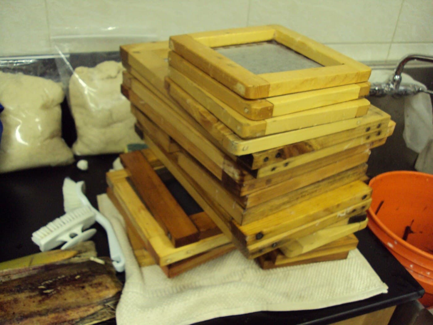 Paper Mould and Deckle