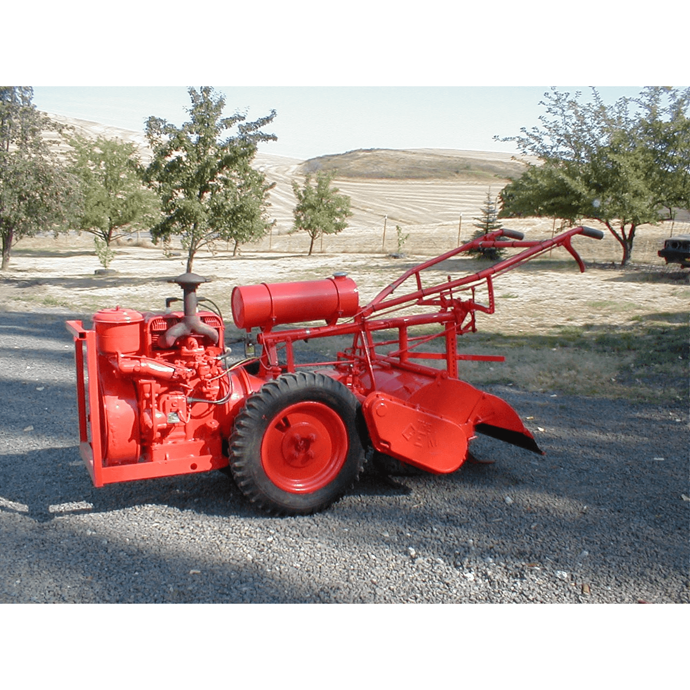 The Rotary Tiller: Blades That Cut the Soil in Slices
