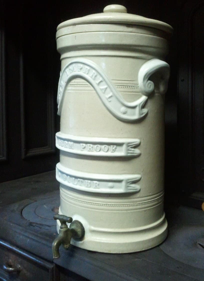 The Ceramic Candle Filter