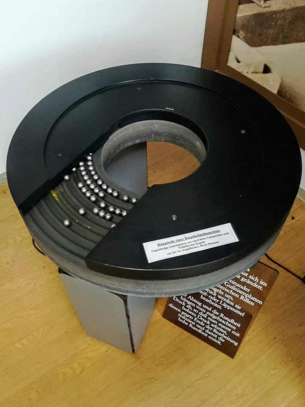 Steel Balls for Ball Bearings: Headed, Ground and Lapped
