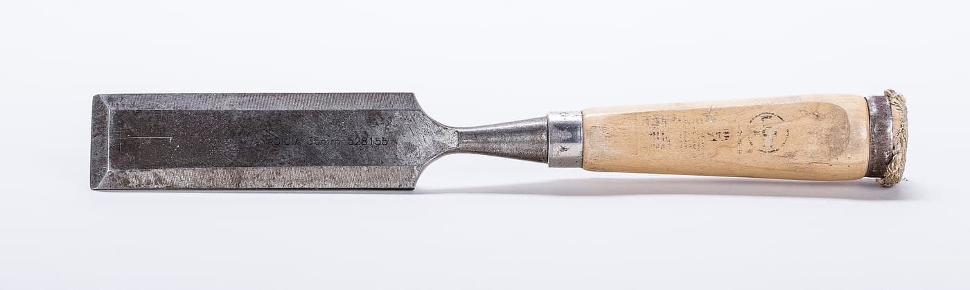 Wood Chisels and Gouges Forged from Tool Steel