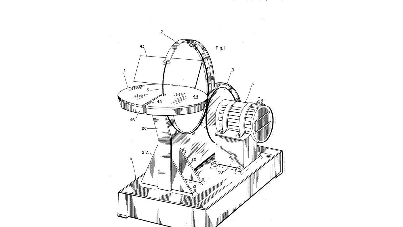 Glass Saw: Rigid Diamond Wire Ring Driven by Its Rim