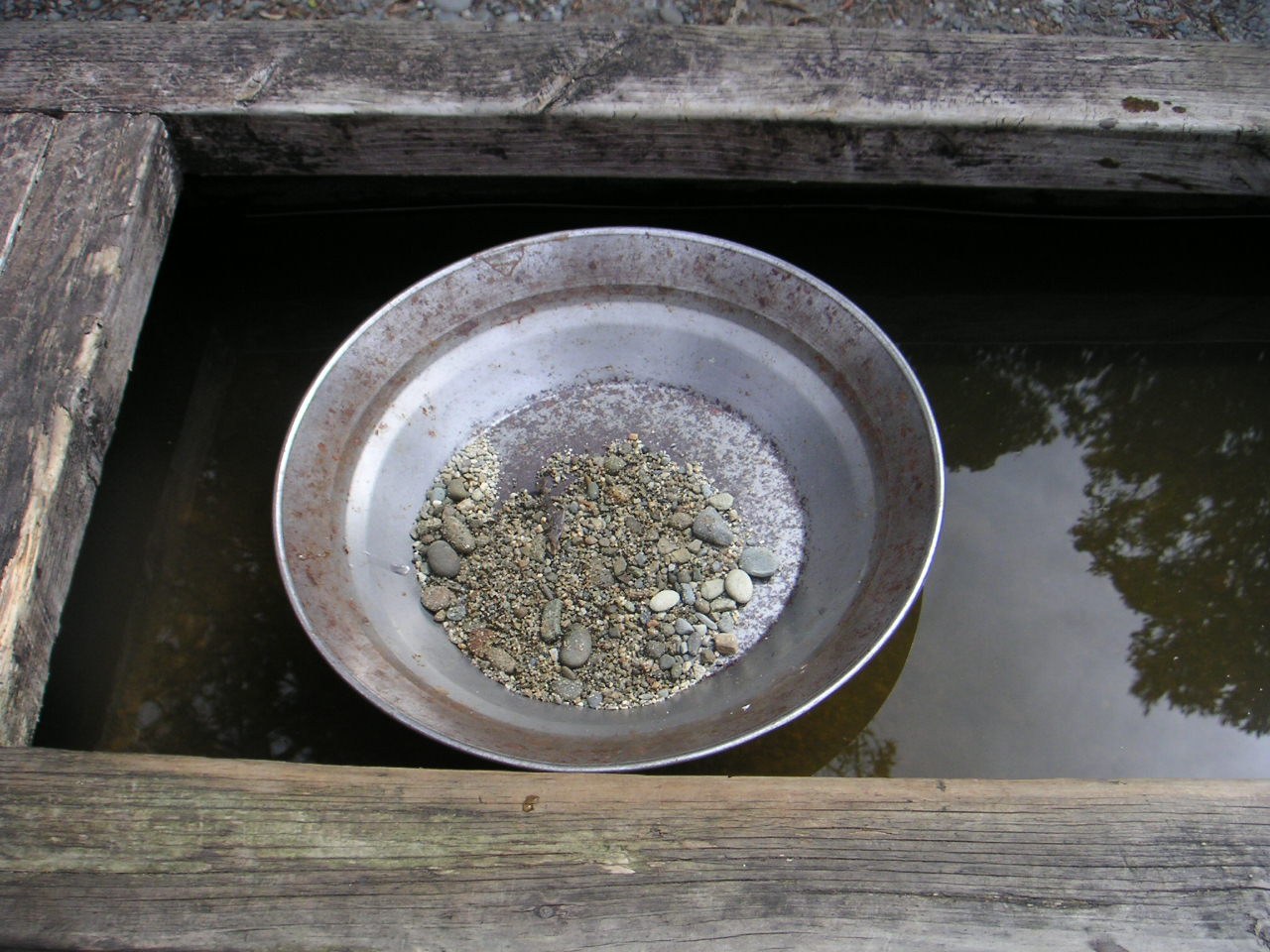 Gold Pan Raised from Steel Sheet, with Riffles