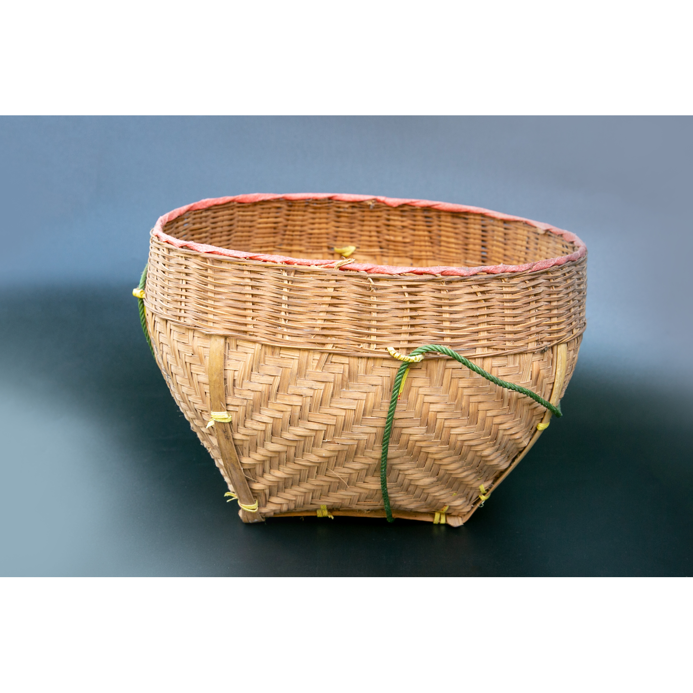 Krabung (Thai Carrying Basket) — a Close-Woven Bamboo Basket, Square Bottom, Flared Mouth, Rattan Rim in Fly-Head and Chung Nang Patterns, Carried in Pairs