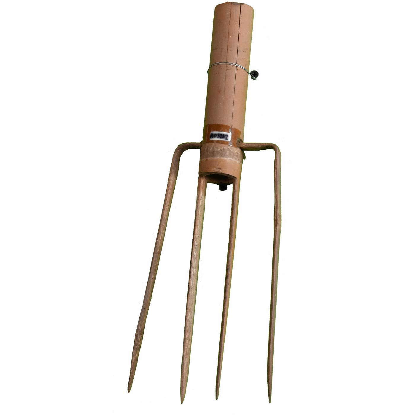 Mai Sang Kha (Mai Mue Suea) — a Four-Tined Bamboo Comb That Straightens Cogon Grass