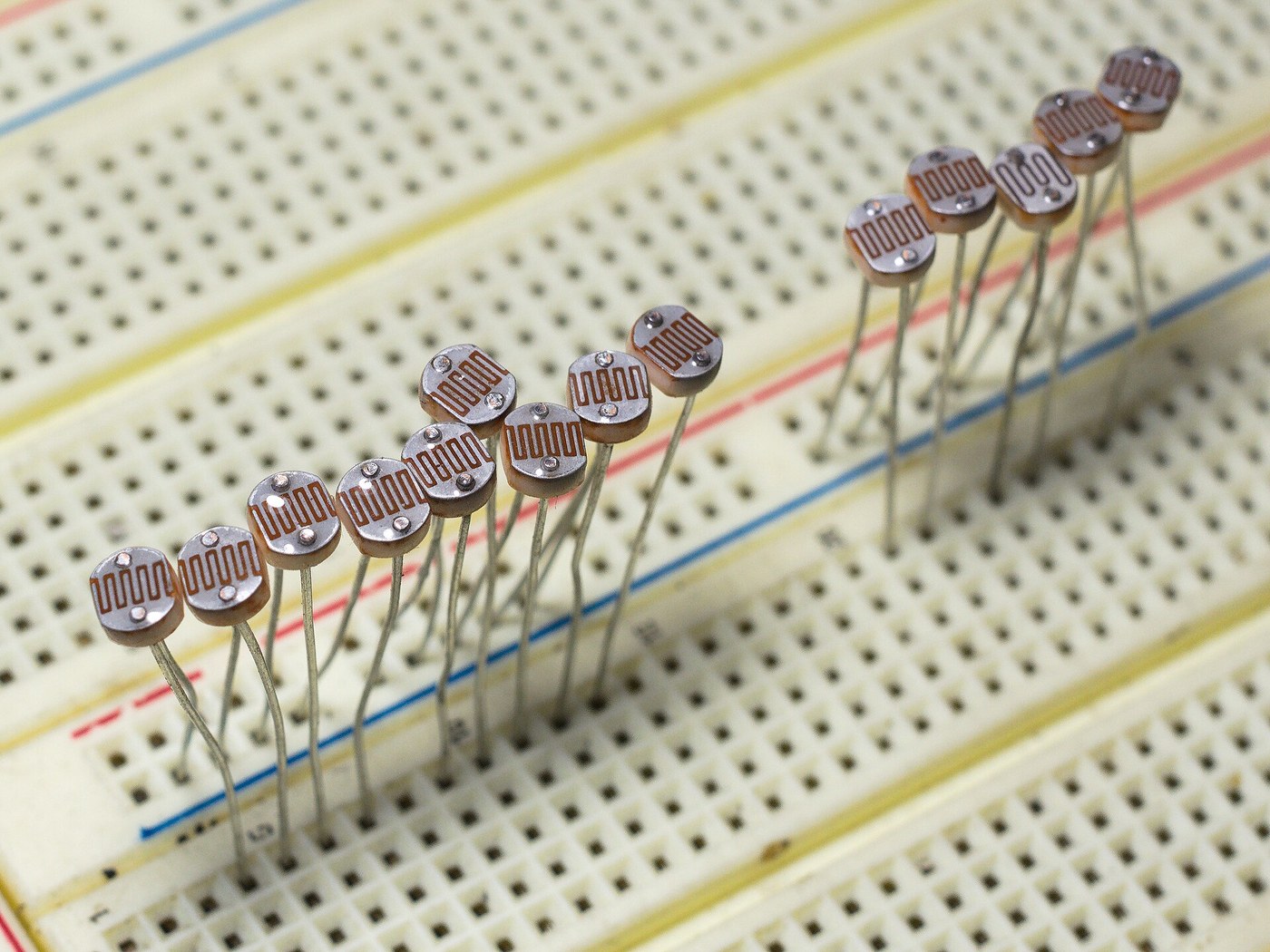 The Selenium Photoconductive Cell