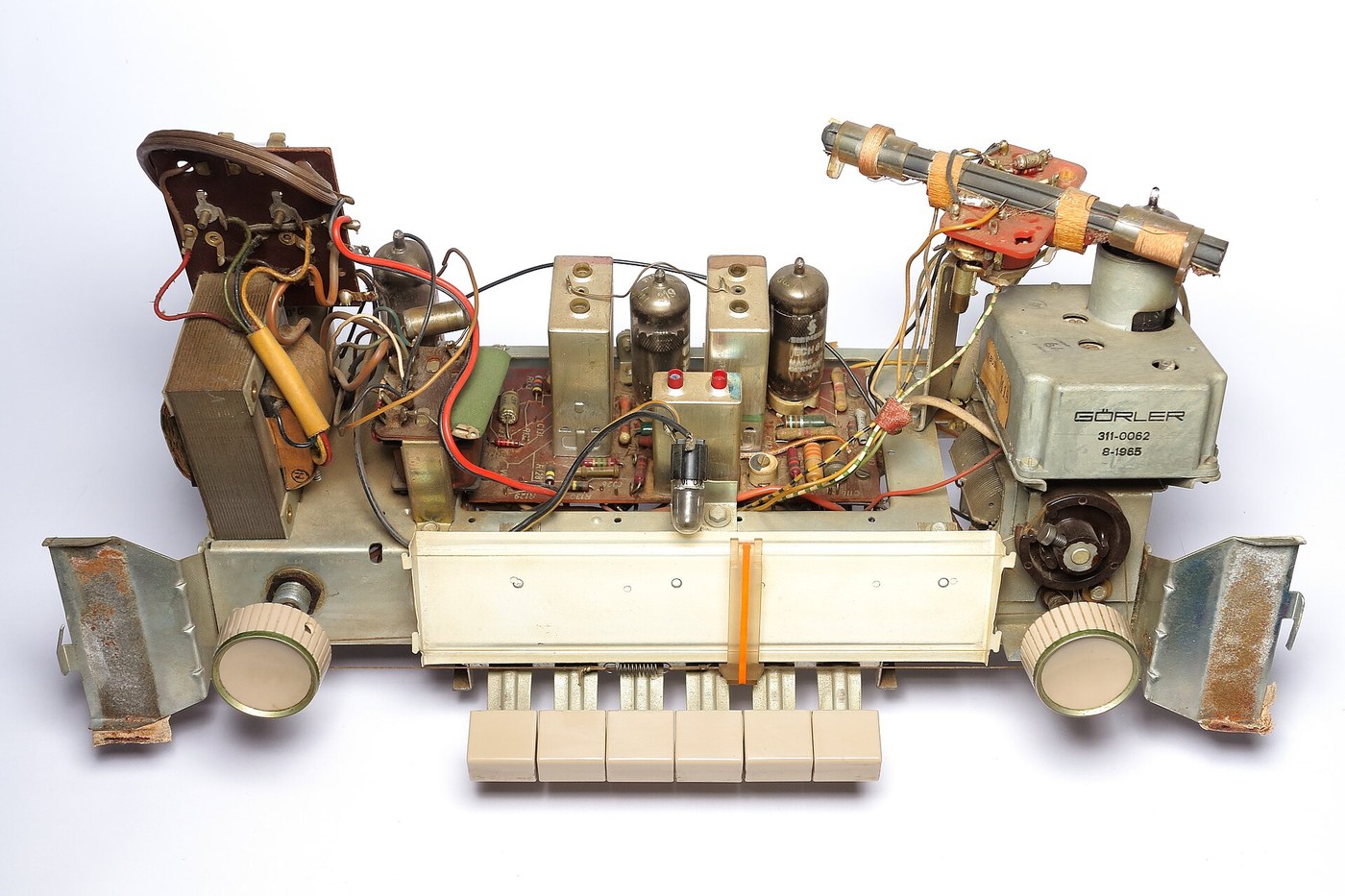 The Superheterodyne Receiver